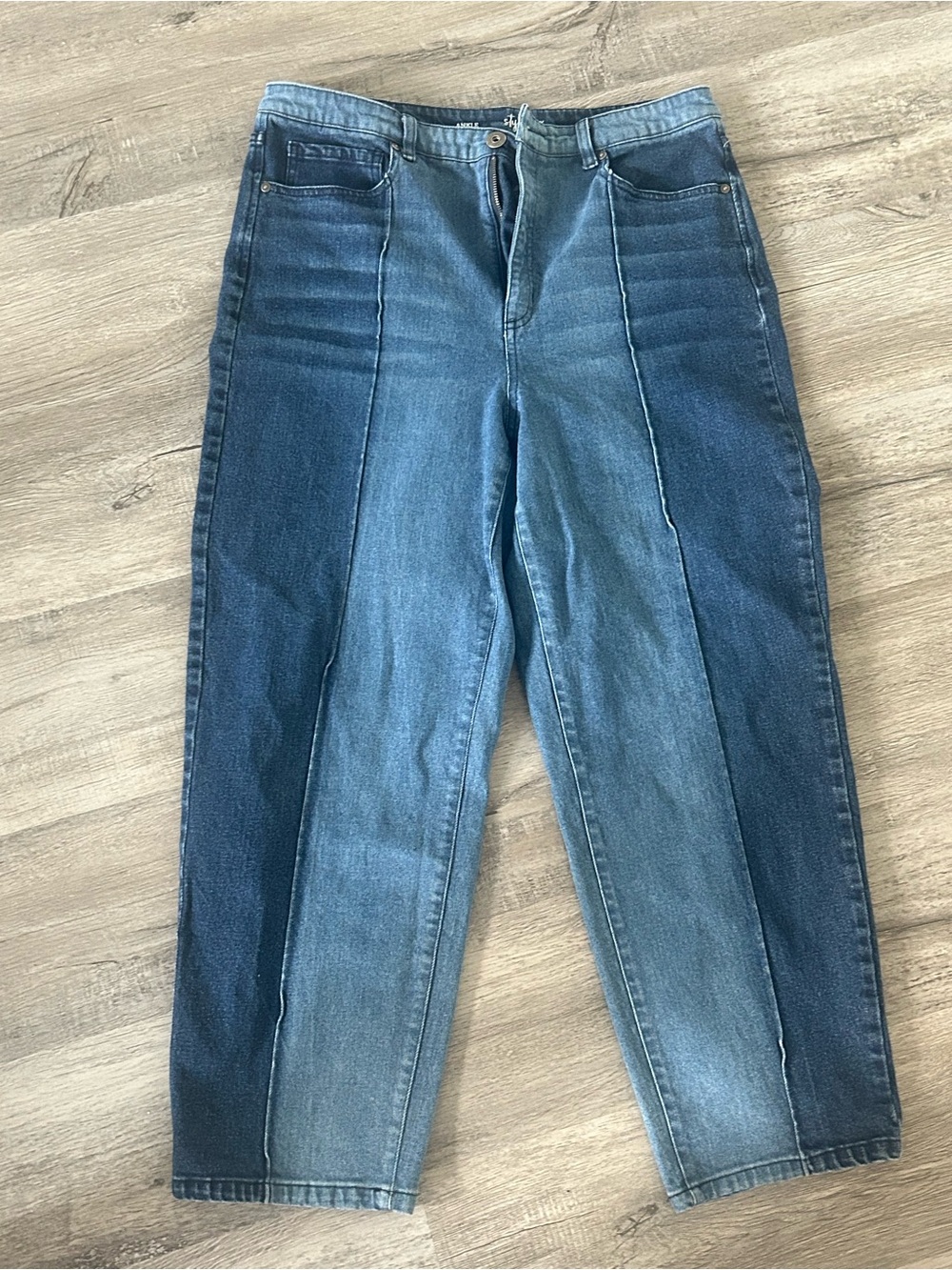 Women’s Two-Tone Blue Jeans